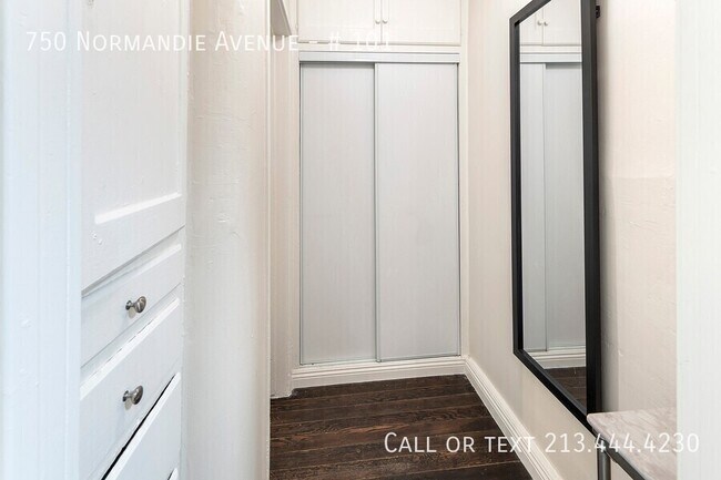 Building Photo - 750 Normandie Ave