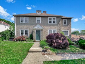 Building Photo - 25 Fremont St