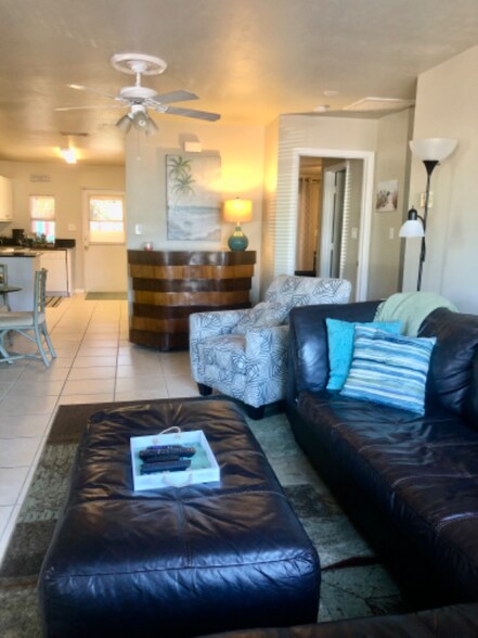 Building Photo - 3461 Brink Cir