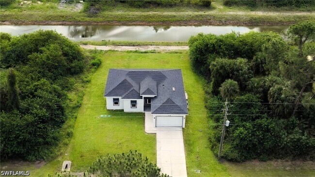 Building Photo - 6108 Stratton Rd