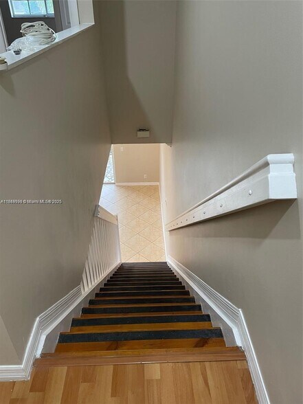 Building Photo - 3810 San Simeon Cir
