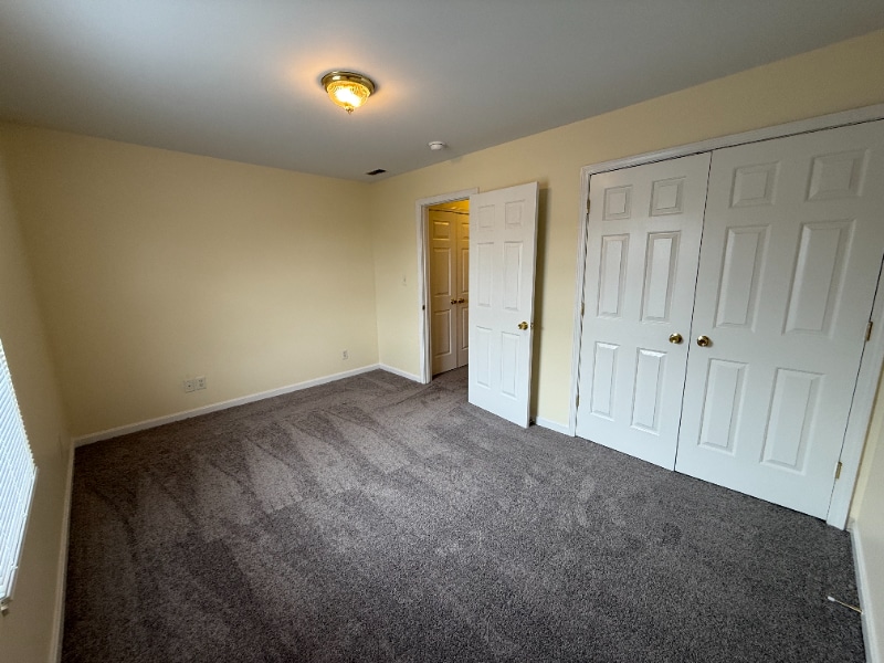 Building Photo - 1924 Muncie Ave