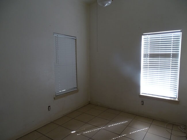 Building Photo - 7250 Shire Way