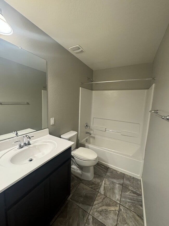 Building Photo - 16345 W Latham St