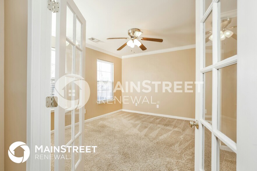 Building Photo - 473 Bedford Knoll Dr