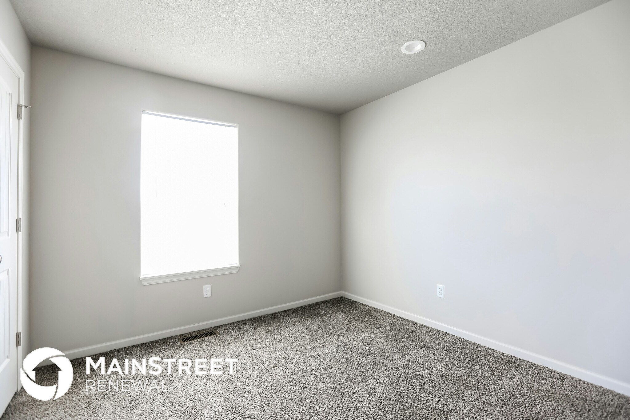 Building Photo - 210 Elissa Dr