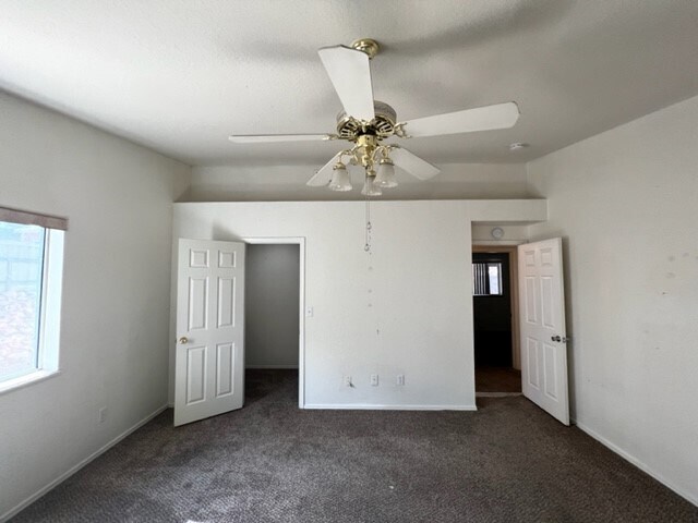 Building Photo - 2524 S Ridge Ave