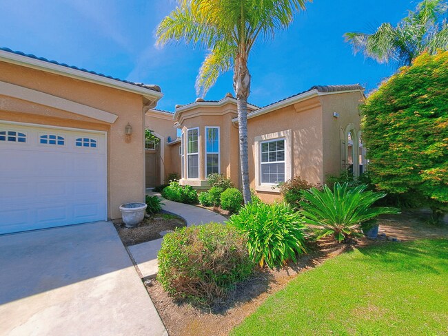 Building Photo - Move-in Special: Half Off the 1st Month's Rent – Charming 4 Bedroom House To Call Home!