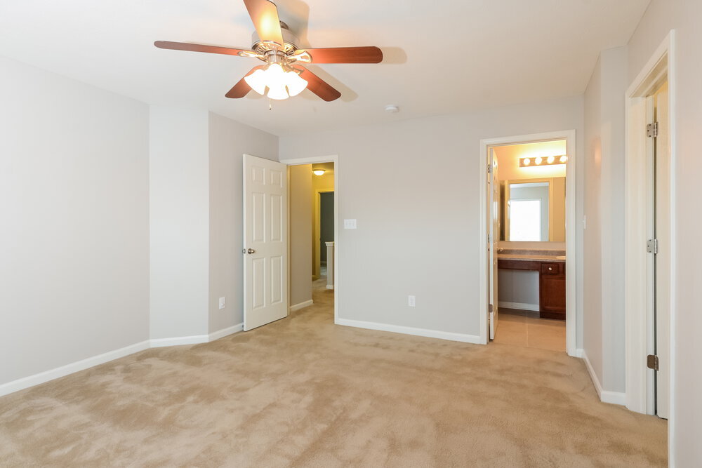 Building Photo - 2349 Bridlewood Dr