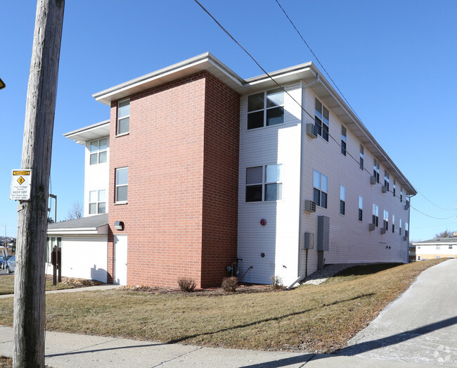 Building Photo - Sunset Heights Apartments