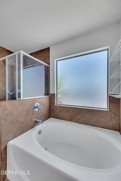 Building Photo - 14378 N Cave Dr