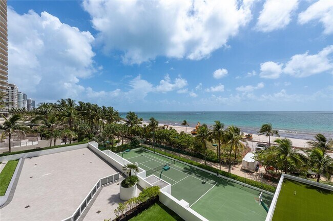 Building Photo - 9601 Collins Ave