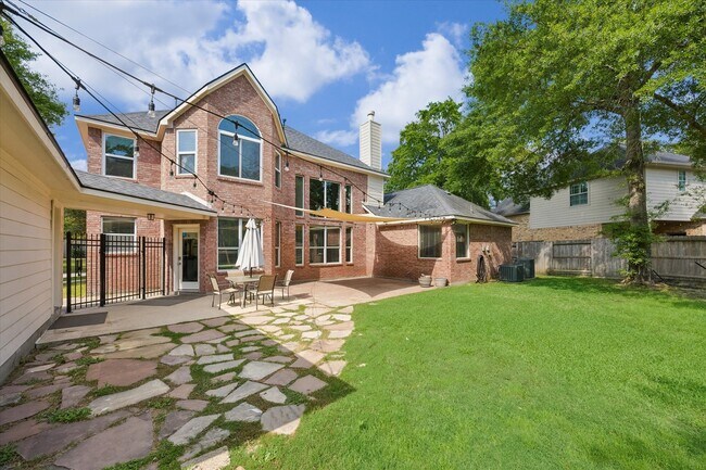 Building Photo - 13518 Via Chianti Ln