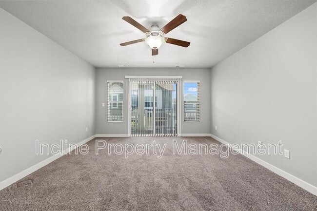 Building Photo - 5638 Island Ridge Dr