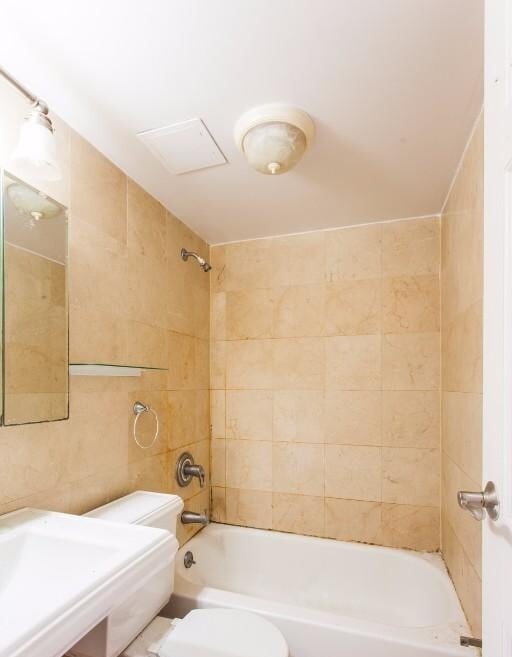 Building Photo - 432 E 13th St