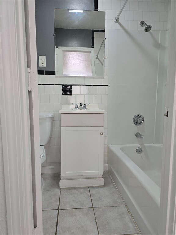 Building Photo - 40 Aetna St