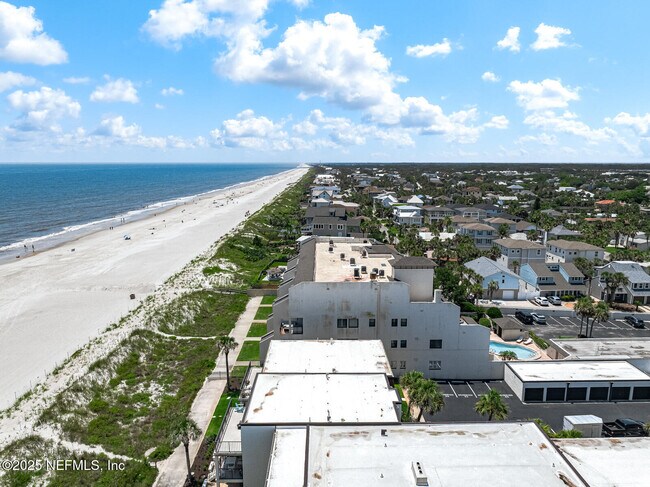 Building Photo - 2343 Costa Verde Blvd