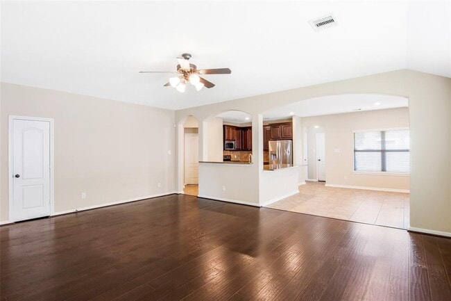 Building Photo - 21827 Mount Hunt Dr