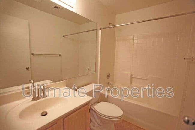 Building Photo - 15316 N 89th Ave