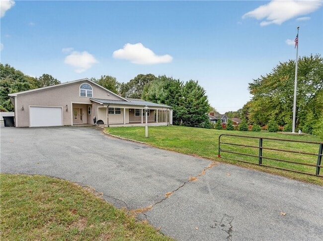 Building Photo - 239 Bulgarmarsh Rd