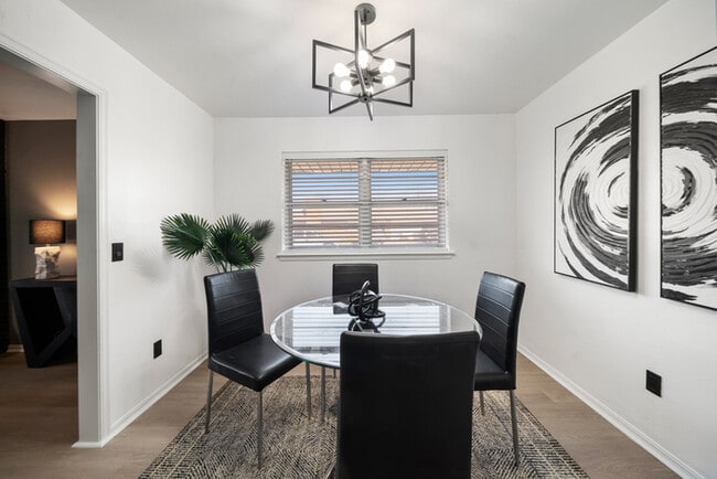 Building Photo - 5800 NW 45th St