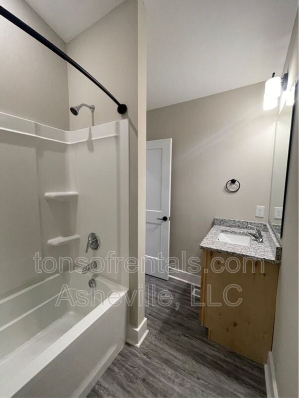 Building Photo - 77 East St