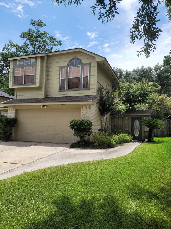 Building Photo - 21515 Nottinghill Dr