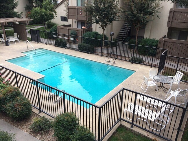 Building Photo - 3700 Tully Rd