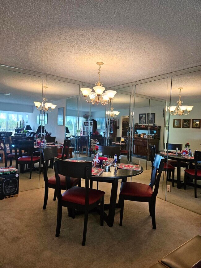 Building Photo - 1845 NW 18th St