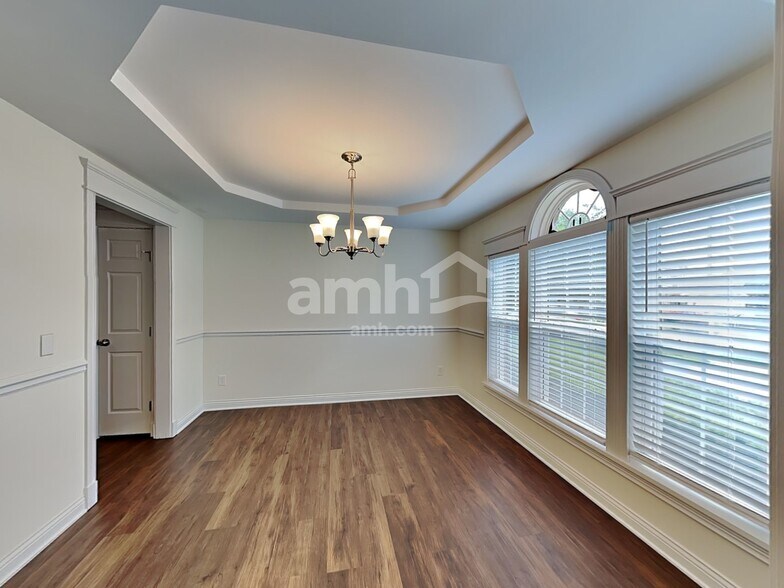 Building Photo - 4250 Hidden Creek Ct