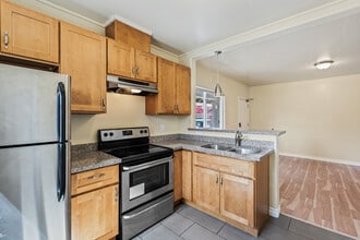 Building Photo - 3901 S Yakima Ave