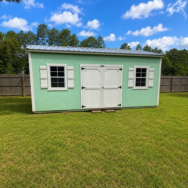 Building Photo - 6082 Carina Rd