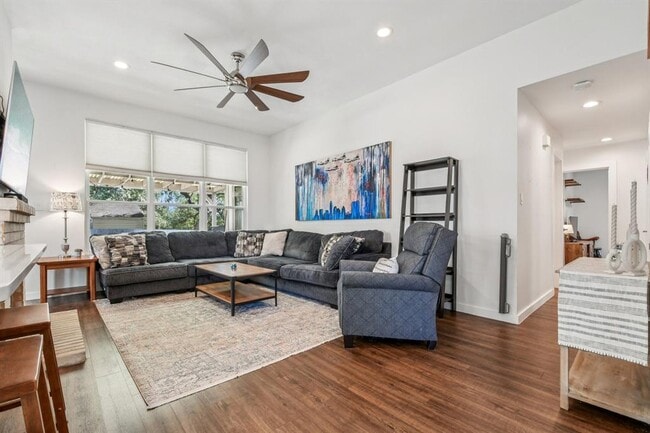 Building Photo - 5913 Abilene Trl