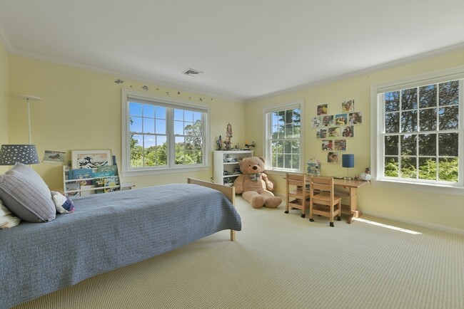 Building Photo - 3 Wood Ln