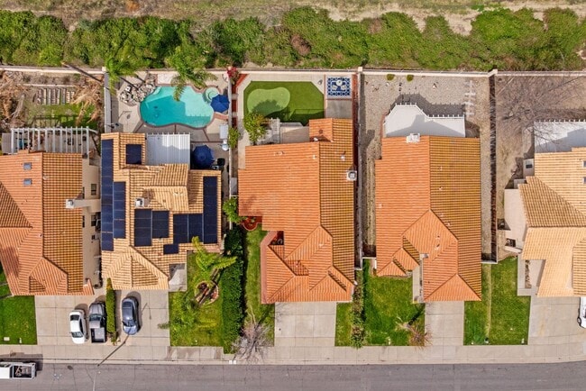 Building Photo - 40115 Starling St
