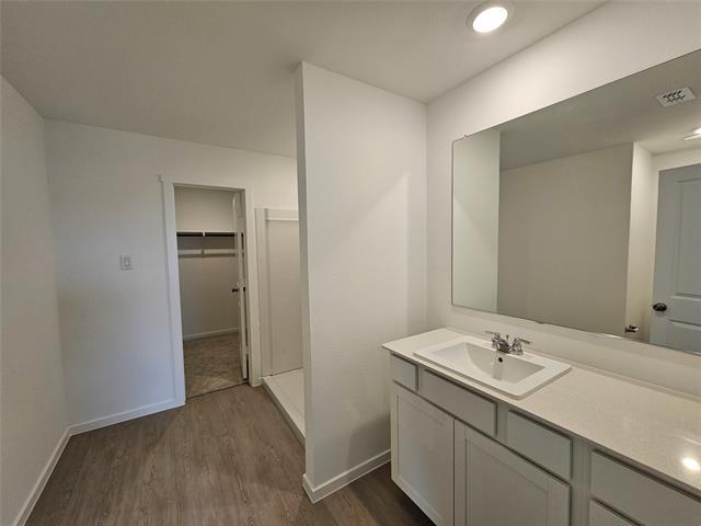 Building Photo - 1813 Equine Retreat Wy
