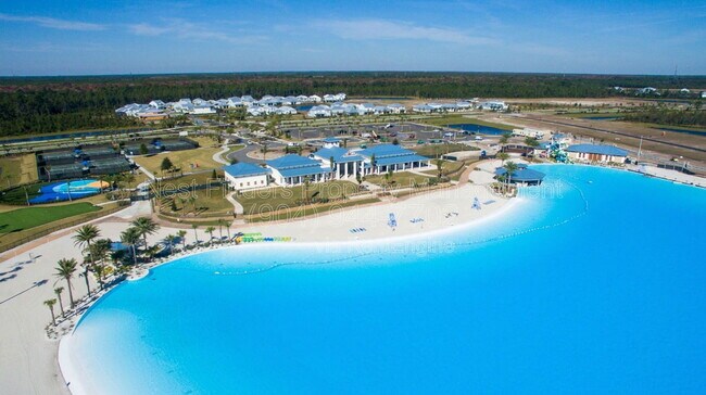 Primary Photo - 307 Killarney Ave