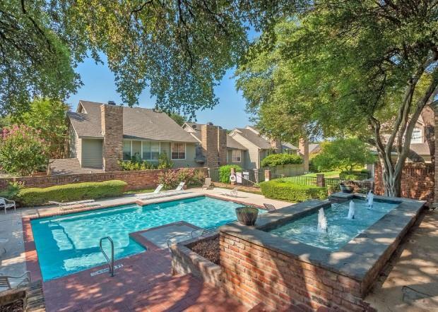 Building Photo - 8557 Brittania Way