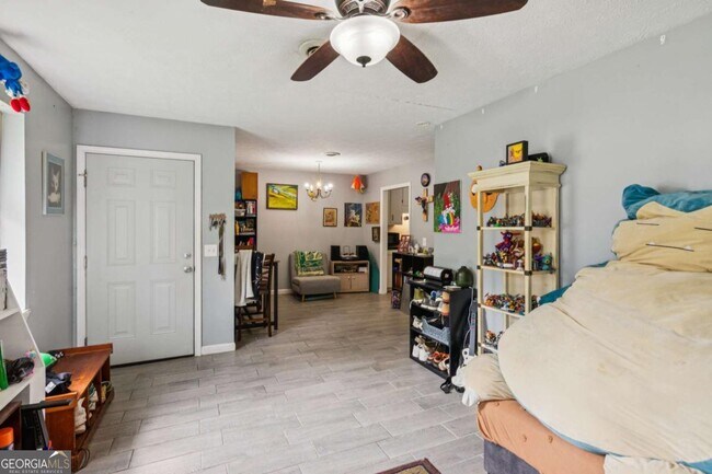 Building Photo - 125 St Andrews Ct