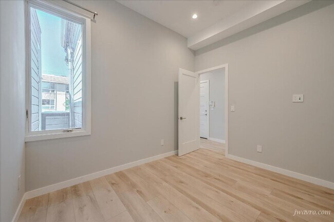 Building Photo - 4143 24th St