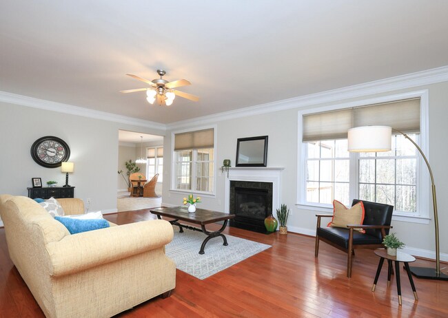 Building Photo - 8417 Henderson Rd