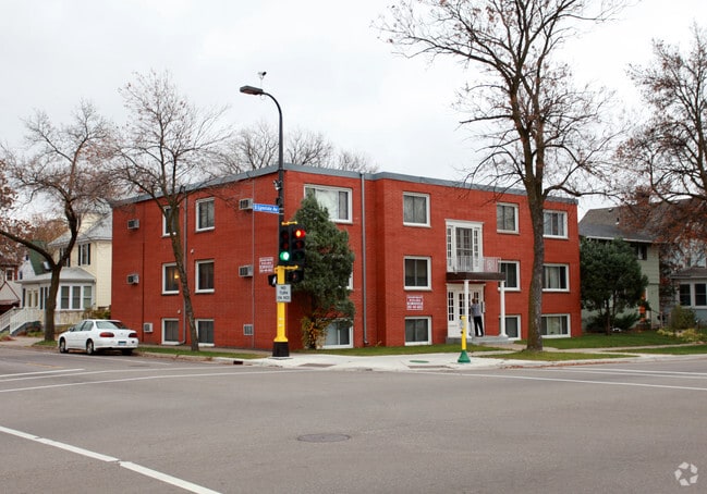 Building Photo - 3501 Lyndale Ave S