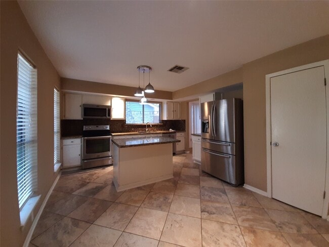 Building Photo - 25531 Chapel Ridge Ln