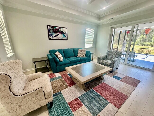 Building Photo - Margaritaville Two Bedroom Fully Furnished Home!