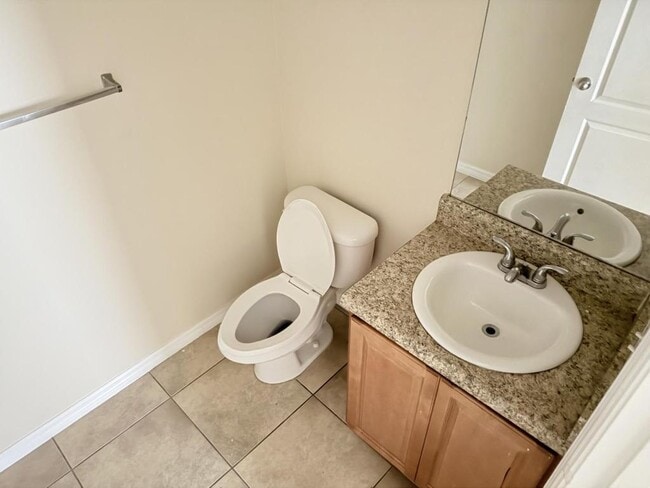 Building Photo - 2327 Aloha Bay Ct
