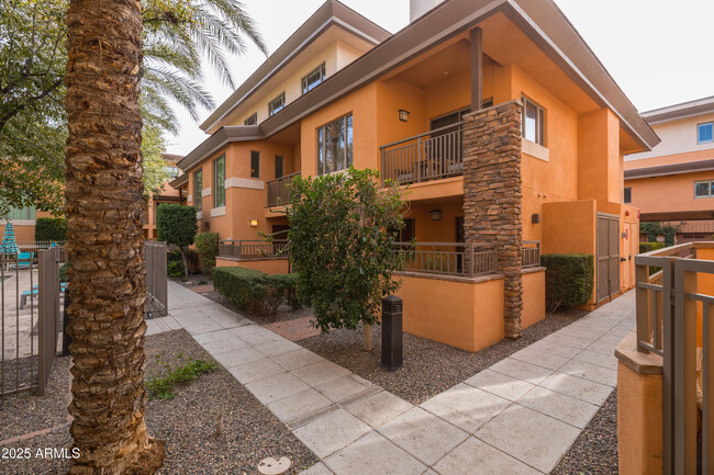 Building Photo - 6940 E Cochise Rd