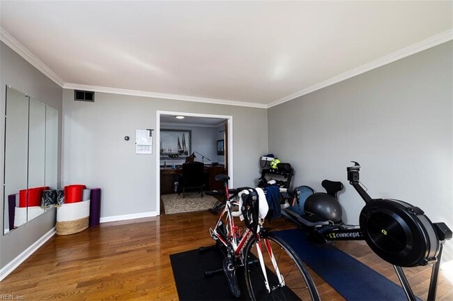 Building Photo - 2309 Rockingchair Ln