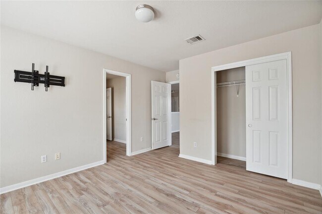 Building Photo - 4517 Heritage Well Ln