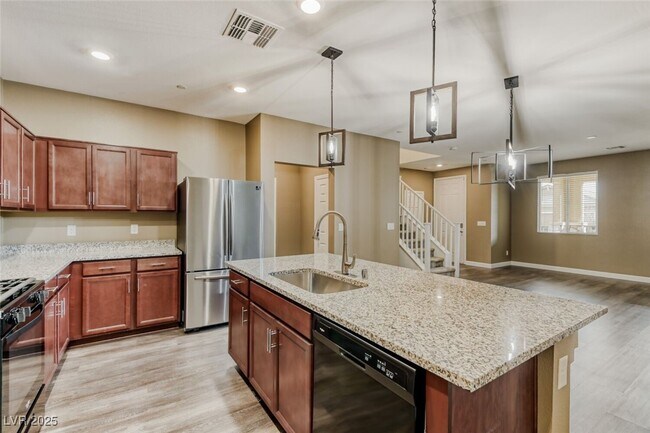 Building Photo - 3171 Brynley Ave