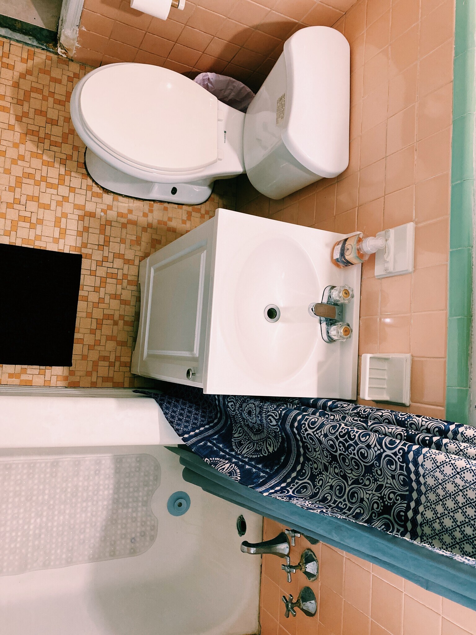 Building Photo - 1245 NW 26th St